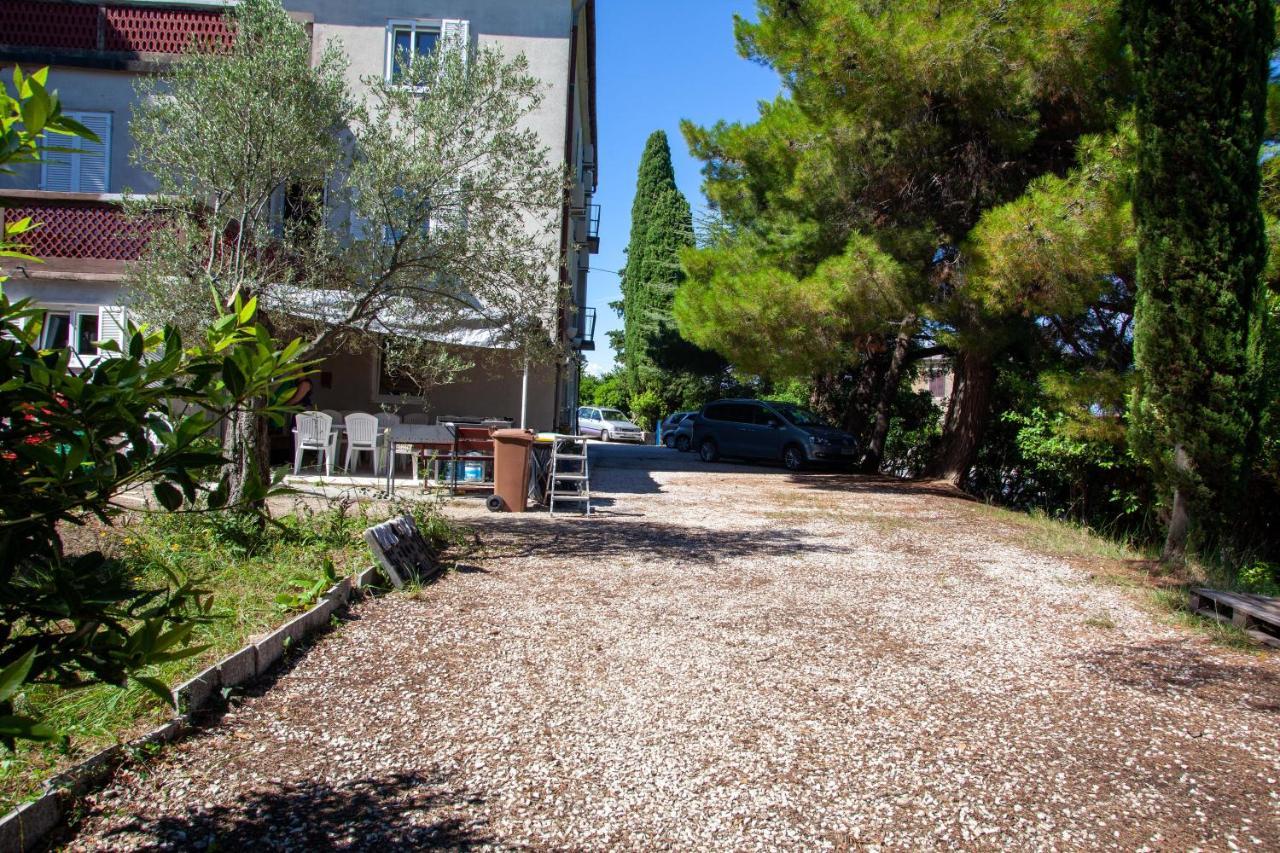 Hostel Trobenta In Oblak Portoroz Exterior foto