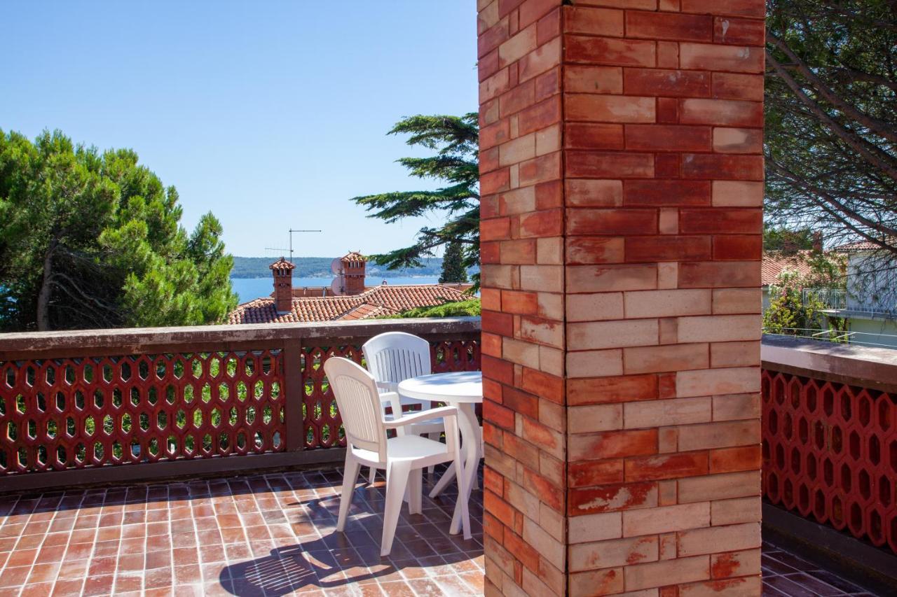 Hostel Trobenta In Oblak Portoroz Exterior foto